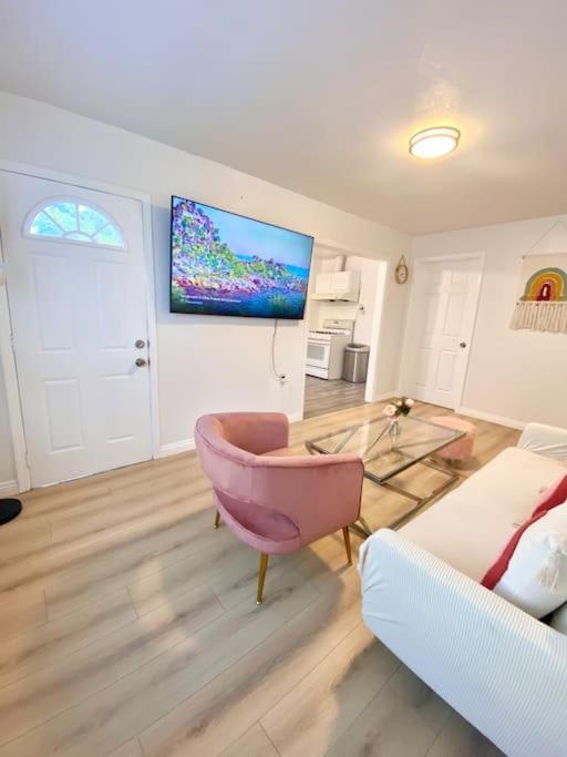 Pink Cozy House 2 Bedrooms Rosemead Exterior foto
